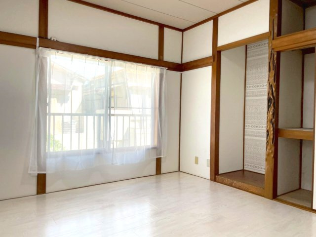垂水区福田2丁目貸家の洋室|洋室です