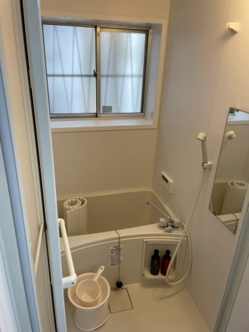 垂水区福田2丁目貸家の浴室
