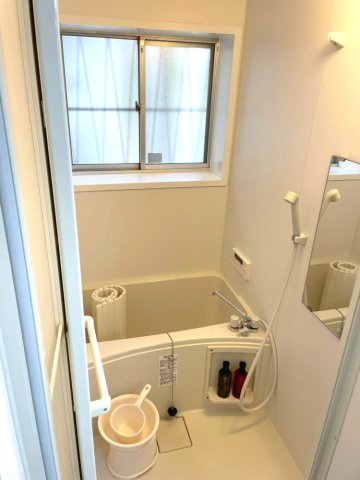 垂水区福田2丁目貸家の浴室|お風呂です