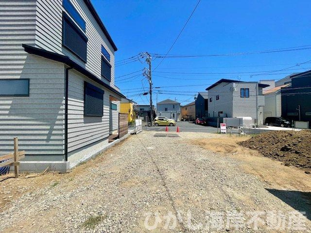 茅ヶ崎市円蔵２丁目　売地の前面道路含む現地写真|現地外観