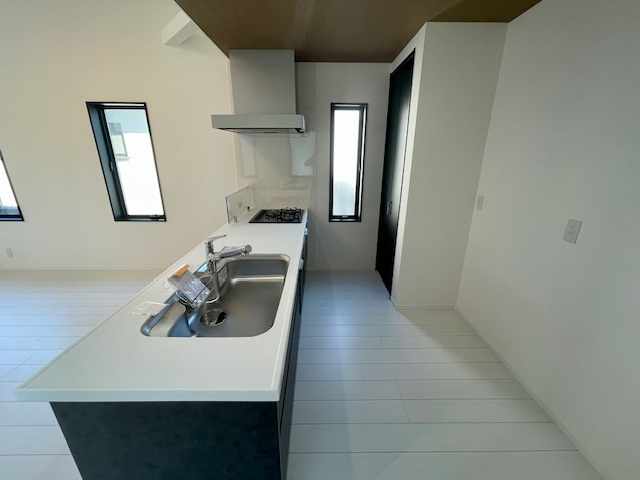 茅ヶ崎市南湖4丁目　新築戸建のキッチン|キッチンスペース