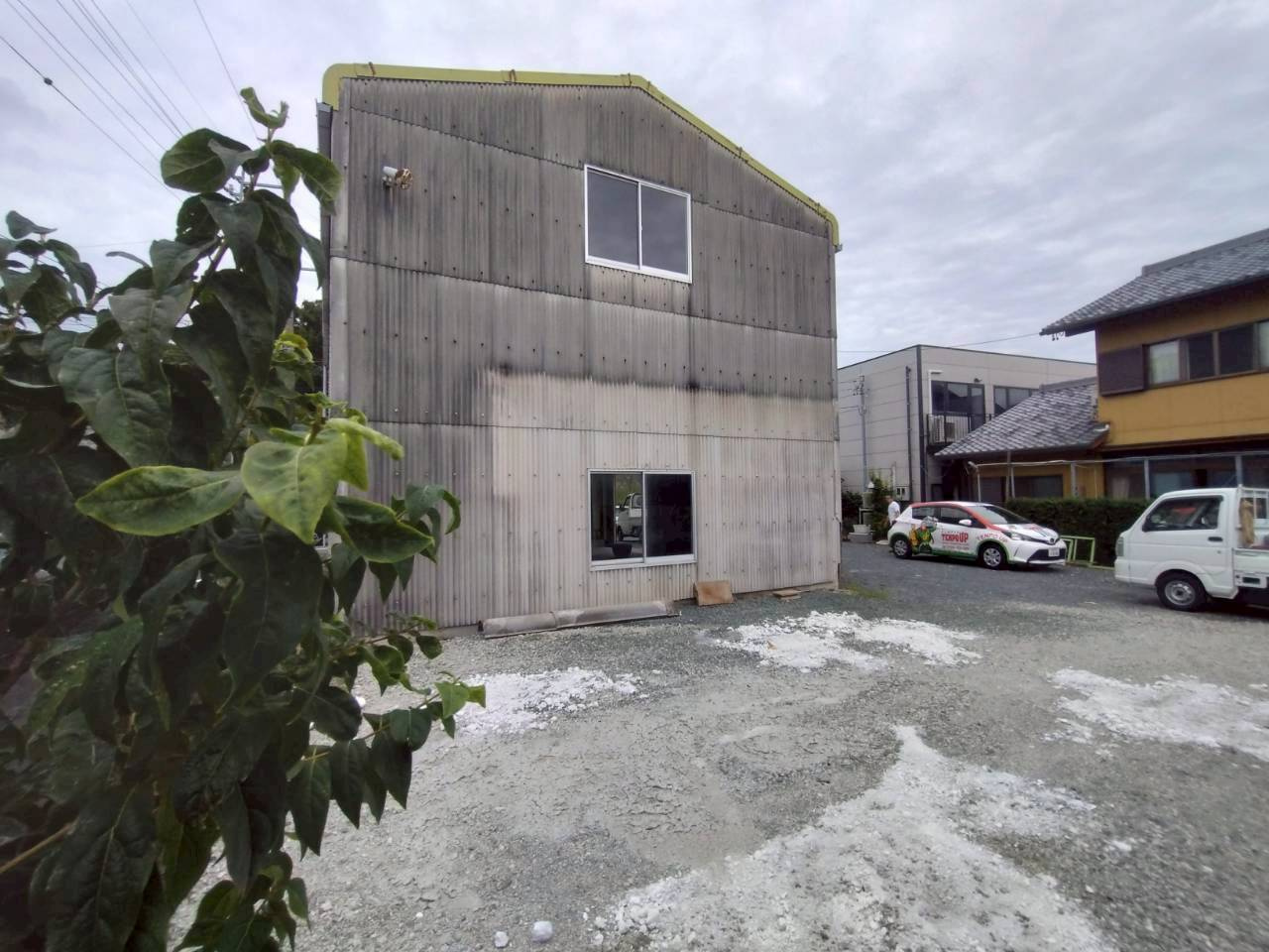 大岩町貸倉庫の外観