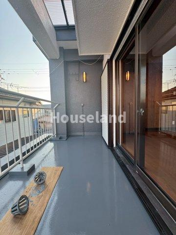 次郎丸戸建のバルコニー