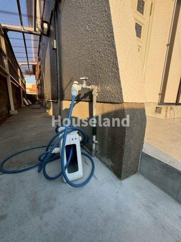 次郎丸戸建の駐車場