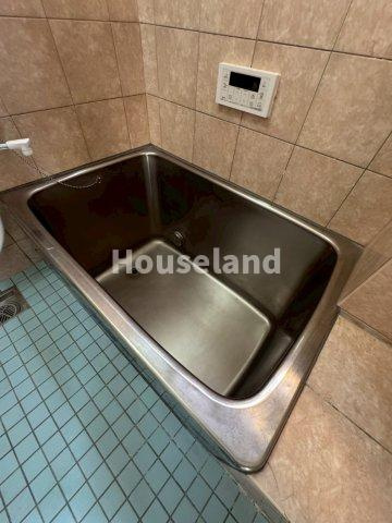 次郎丸戸建の浴室