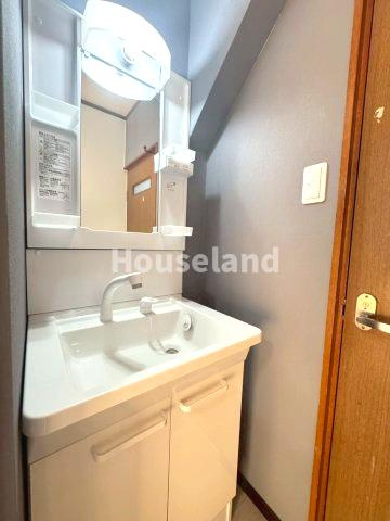 次郎丸戸建の洗面所