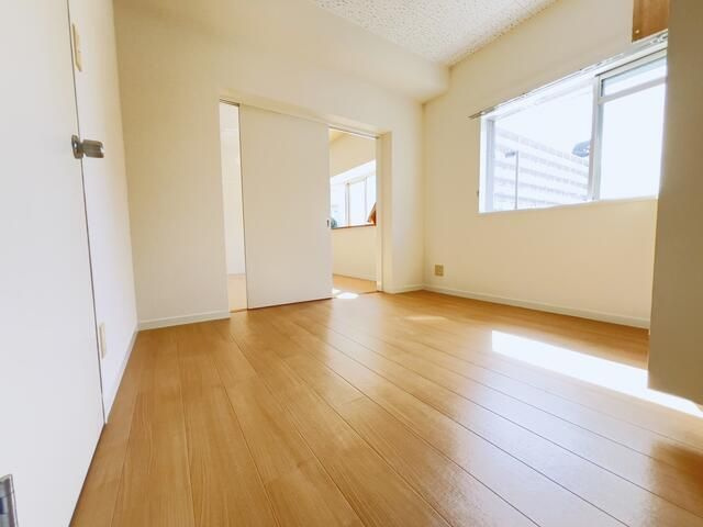 コートトライアングルの居間・リビング