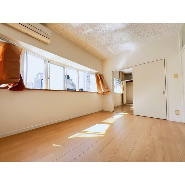 コートトライアングルの居間・リビング