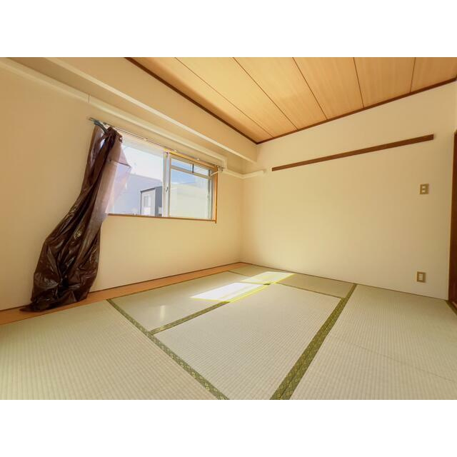 コートトライアングルの和室