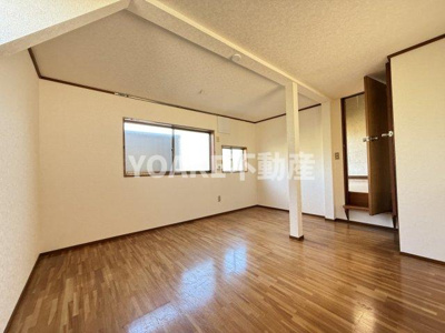 【居間・リビング】 | 駐車場2台付平屋