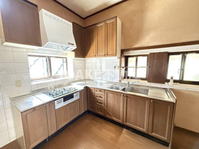 【キッチン】 | 駐車場2台付平屋