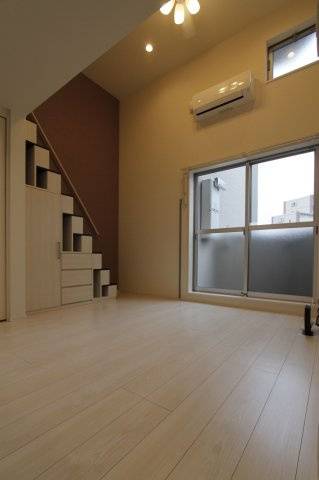 アンコール七隈の居間・リビング