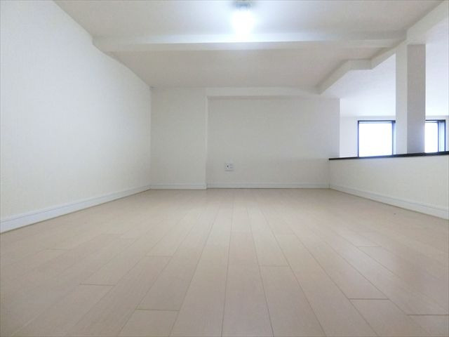 グランツ別府の居間・リビング