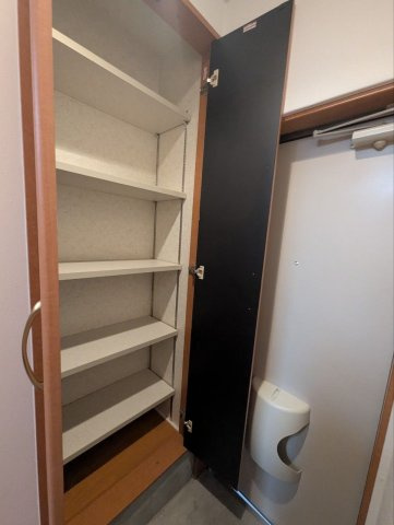 アネモス別府の収納