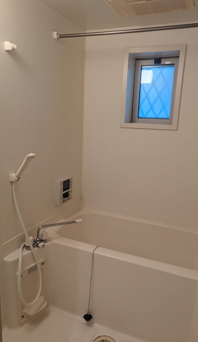 アネモス別府の浴室