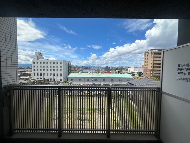 【バルコニー】 | レジデンス22 | 別号室の写真になります。現況優先。