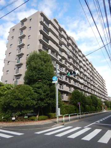 ソルフェスタ赤羽の外観