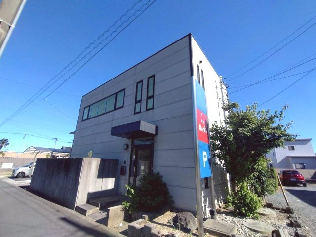 大岩町貸事務所の外観
