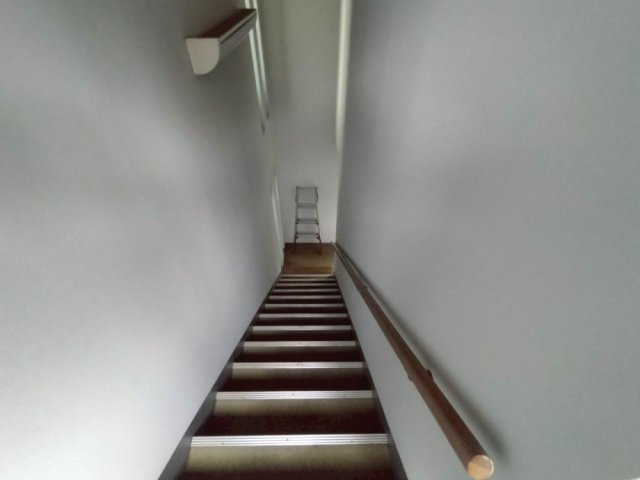 大岩町貸事務所の内装