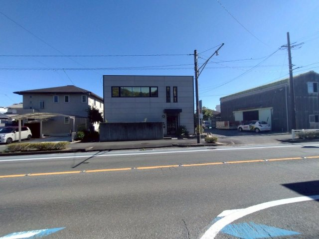 大岩町貸事務所の周辺