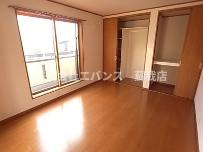 【寝室】 | スイートハイツⅡ | 寝室にいかがでしょうか