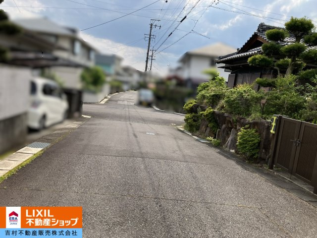 各務原市新鵜沼台3丁目戸建の前面道路含む現地写真|前面道路含む現地写真です