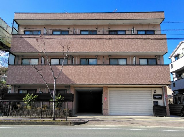 ポエム・ガーデン新田辺の外観