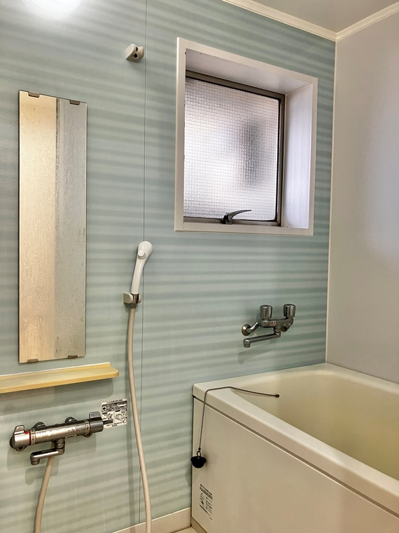 南浦和ハイツの浴室