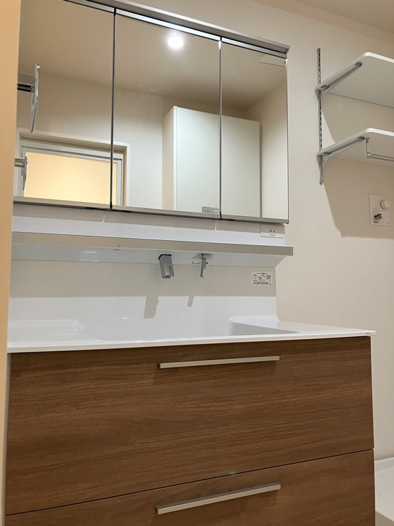 南池袋戸建の洗面所