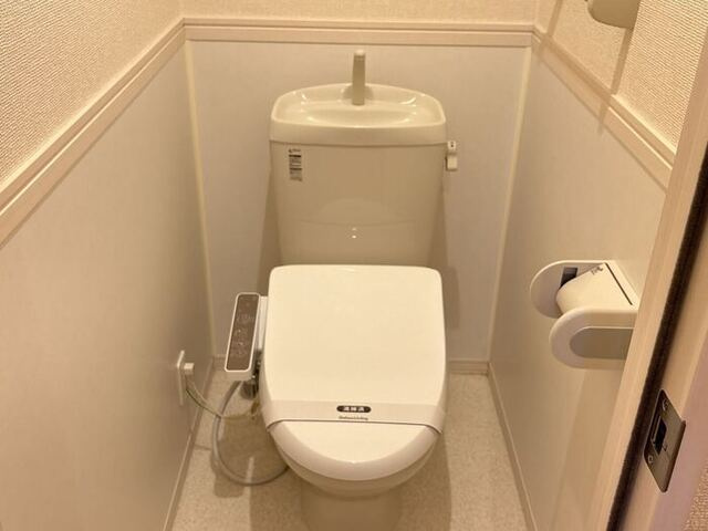 フォンテーヌのトイレ|温水洗浄暖房便座