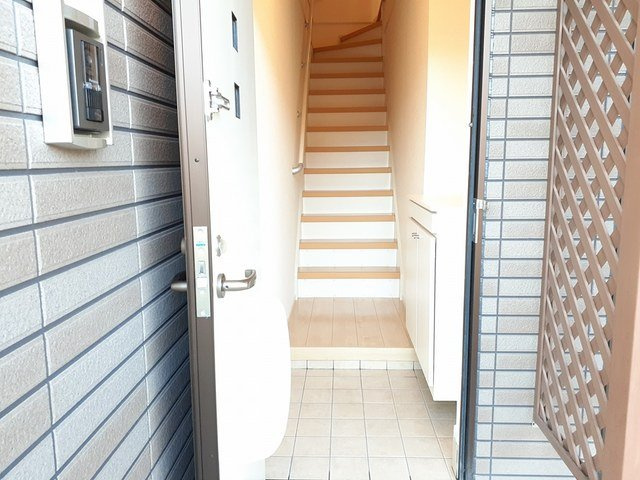 レクサス野村の玄関|明るい玄関です