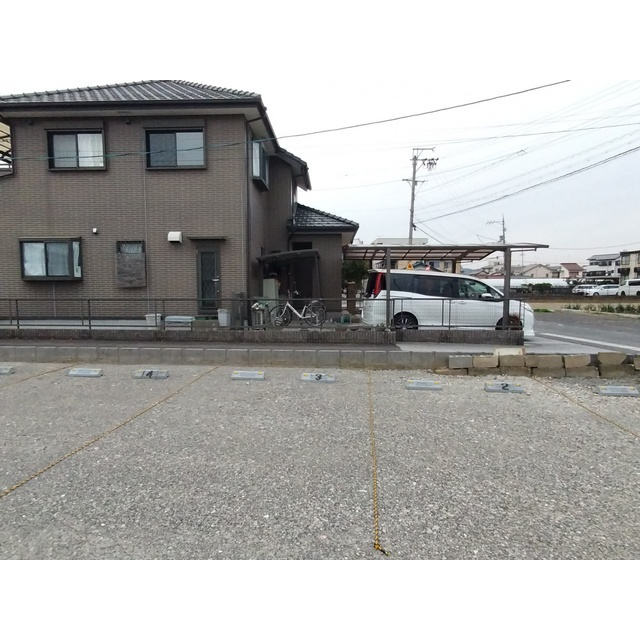 岐阜市則武の駐車場のその他