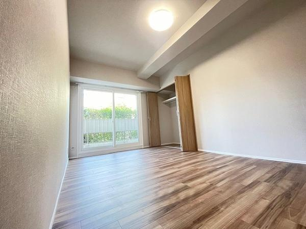 【洋室】 | ルネ旭公園