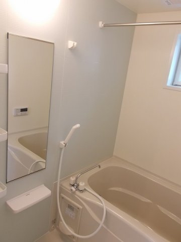 ｍａｉｓｏｎ　ｕｔｅｎａの浴室