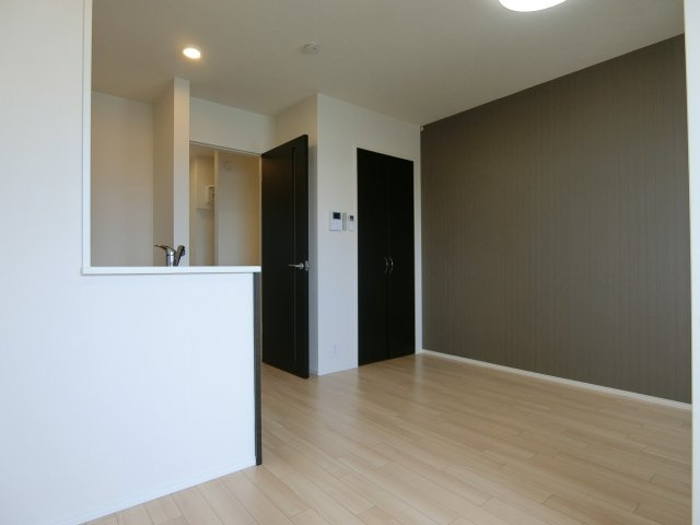 アジュール東福原の居間・リビング