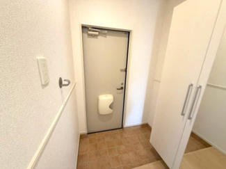 【玄関】 | ナイトＢ | 玄関です