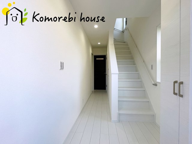 鴻巣市鴻巣　新築一戸建て　01の玄関|12/14　撮影済み