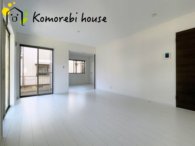 鴻巣市鴻巣　新築一戸建て　01の居間・リビング|12/14　撮影済み