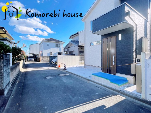 鴻巣市鴻巣　新築一戸建て　01の前面道路含む現地写真|12/14　撮影済み