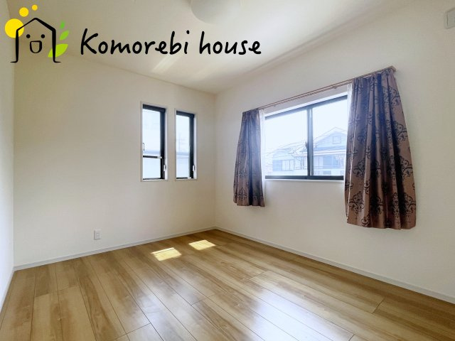 鴻巣市小松1丁目　中古戸建の洋室|個人の部屋や寝室として使える洋室です