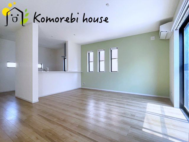 鴻巣市小松1丁目　中古戸建の居間・リビング|居間です