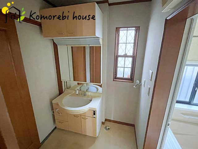 北本市宮内　中古戸建の独立洗面台|1/23　撮影済み