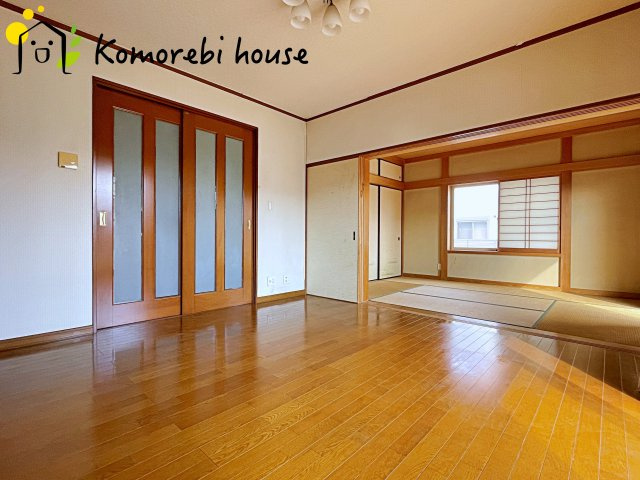 北本市宮内　中古戸建の居間・リビング|1/23　撮影済み