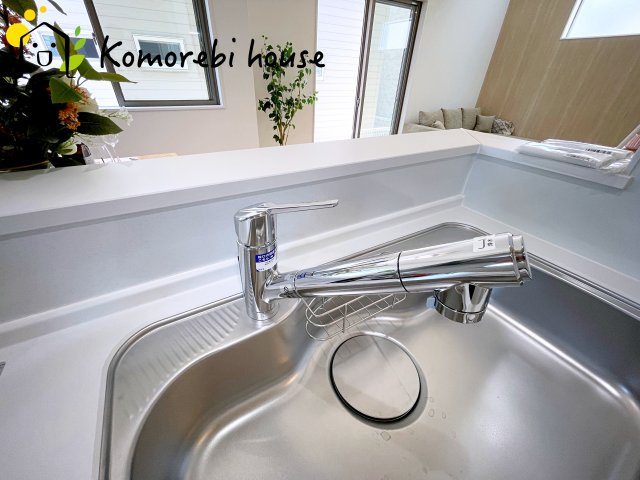 桶川市上日出谷南　2期　戸建て　ピュアガーデン　02のキッチン