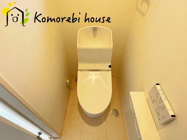 桶川市坂田　中古戸建てのトイレ|10月1日　撮影