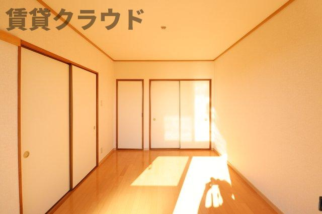 サニーコーポ・ハセベの寝室|ゆとりの広さです