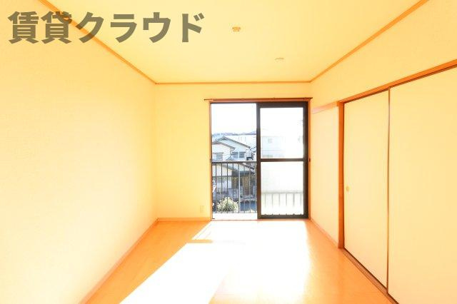 サニーコーポ・ハセベの洋室|ゆったりした洋室です