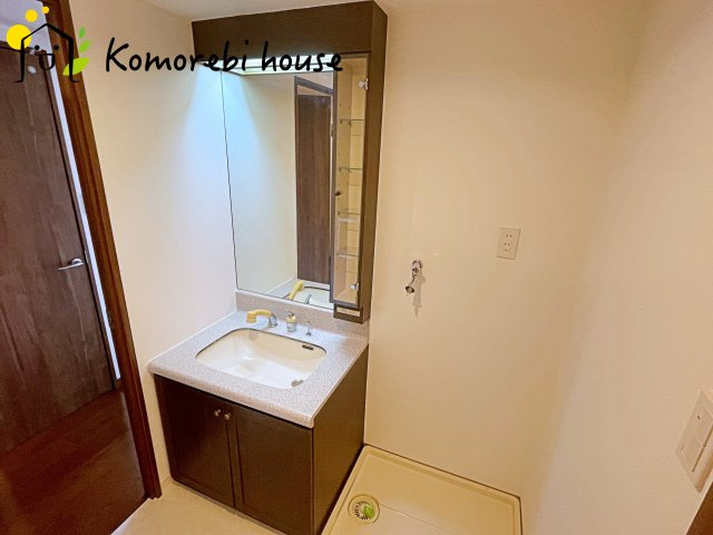 ライオンズマンション桶川の独立洗面台|1/20　撮影済み