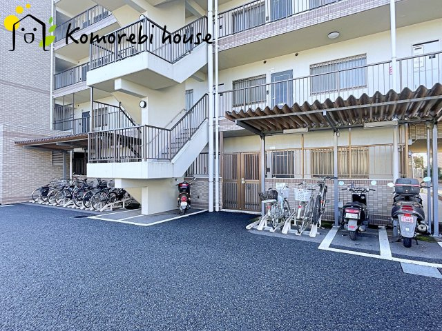 ライオンズマンション桶川の駐輪場|1/20　撮影済み