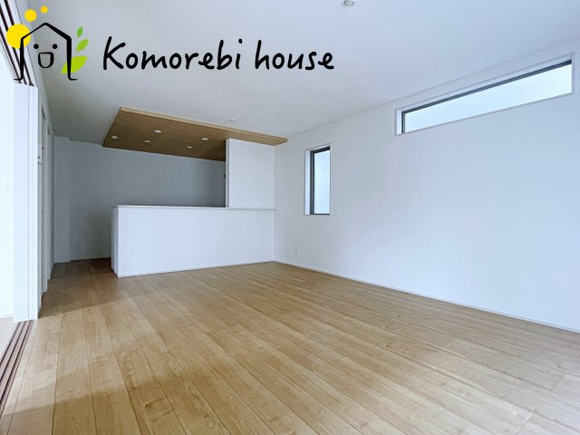 桶川市加納6期　新築一戸建て　グラファーレ　26の居間・リビング|7/31　撮影済み